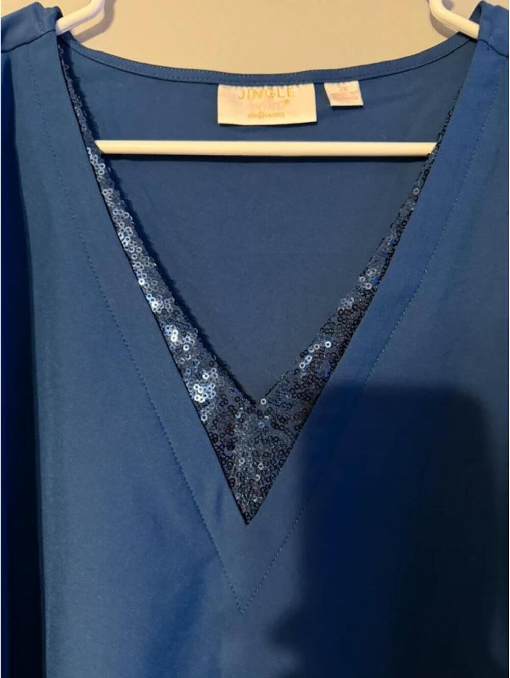Blouse - Picture 2 of 5